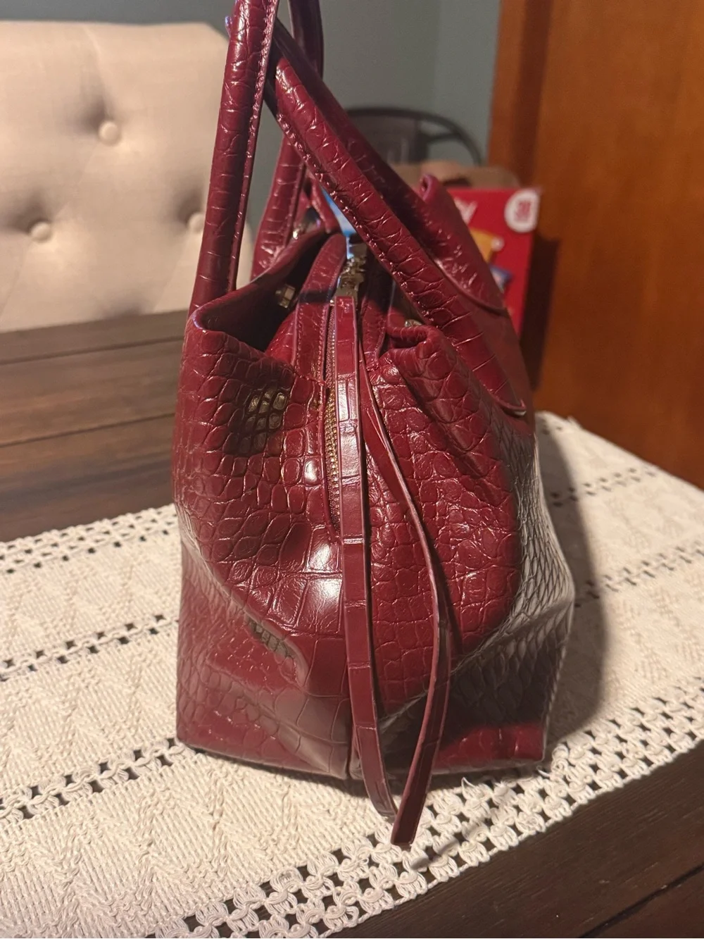 Women's Croc-Embossed Satchel Handbag - Wine Red